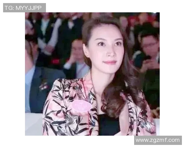 李静专访：从羽毛球新星到冠军之路的心路历程回顾